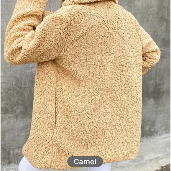 New double button Teddy jacket - Picture 7 of 7